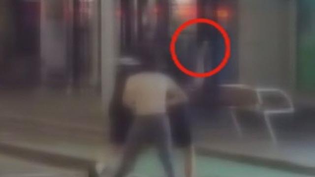 “죽을 뻔 했다”…시드니 도심서 한국 남성 3명 겨냥 ‘망치 테러’