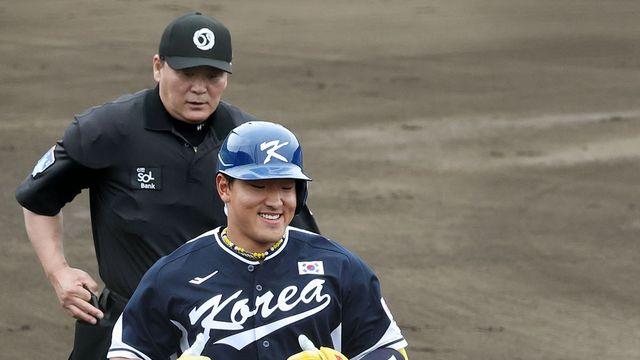 김도영-안현민 동시에 터졌다! 'K-고릴라' 홈런 폭발→'슈퍼스타' 2루타 '쾅' [WBC 캠프]