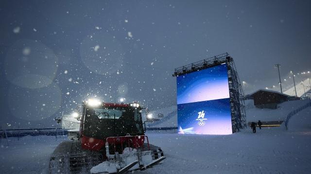 [올림픽] 프리스키 여자 하프파이프 결선도 리비뇨 폭설로 연기