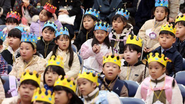 여야 정쟁에 아동수당 미지급 42만명으로 늘었다