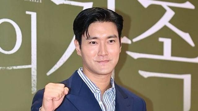 최시원, 이번엔 성경구절로 의미심장 SNS…전한길은 '러브콜' [엑's 이슈]