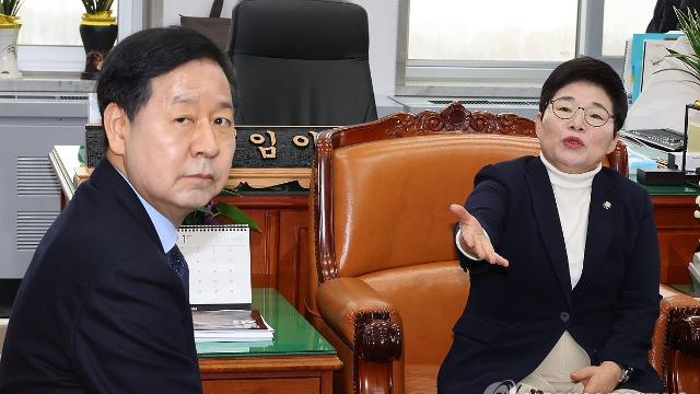 여야, 재경위서 정부에 '美 관세' 향후 대응 질의