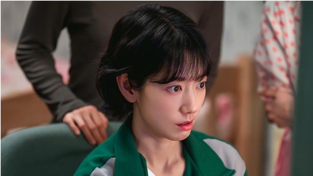 박신혜 착안 ‘구권 사기’까지…‘미쓰홍’ 현실 고증 통했다