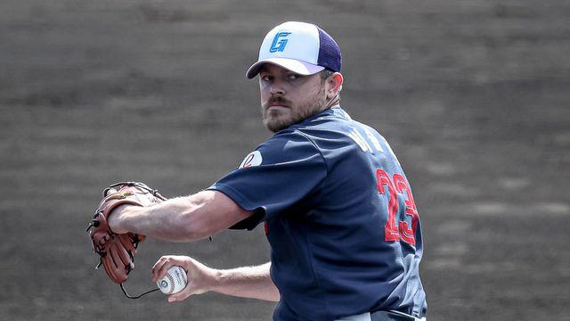 베일 벗은 롯데 원투펀치…비슬리·로드리게스, 2차 캠프 첫 실전서 합격점