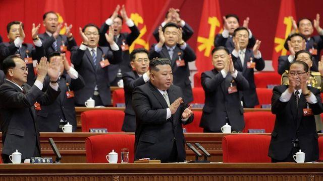 김정은, 9차 당대회서 만장일치로 총비서 재추대...애시당초 '반대표'는 불가능하다?