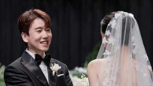 남창희, ‘한강 아이유’ 보자 환한 미소…결혼식 현장 공개 [IS하이컷]