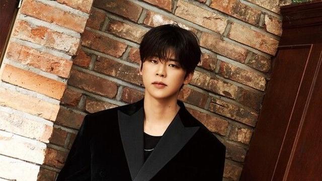 박지현, 첫 정규 전곡 차트인…트롯 왕자 화려한 귀환