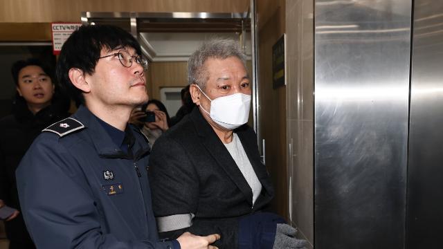 김건희 무죄·건진 유죄…법적 판단 갈린 '800만원 샤넬백'