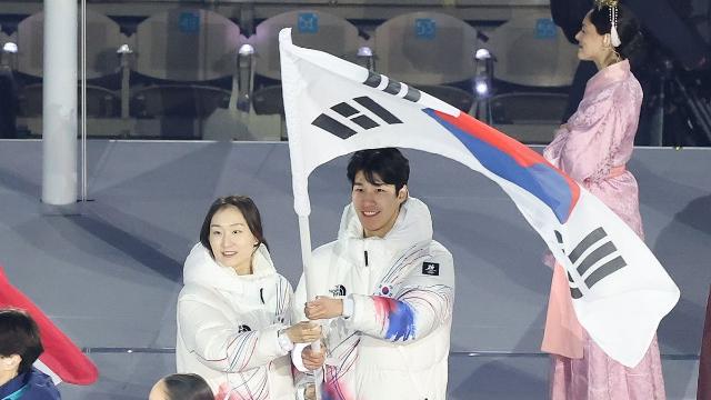 밀라노·코르티나 동계 올림픽 선수단, 금 3개 목표 이루고 귀국