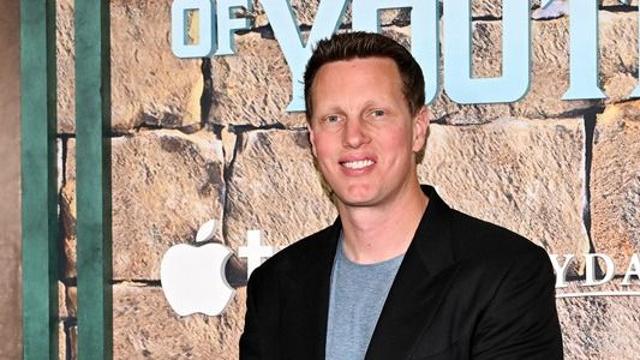 시작된 베팅 레이스···파라마운트, 워너 인수가 높여 제안