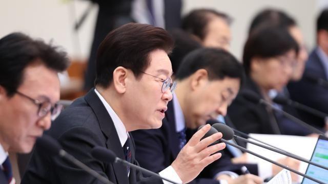 李, 촉법소년 연령 하향 공론화 주문…