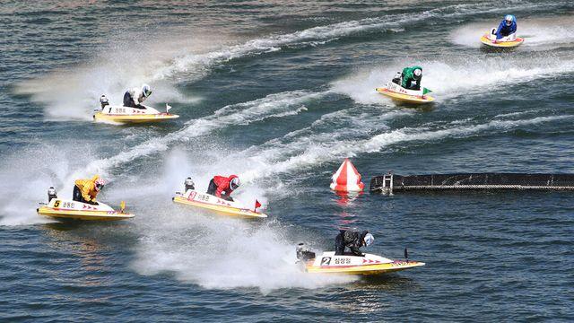 ‘김민준 다승 선두’ 미사리 수면 달군 경정 강자들