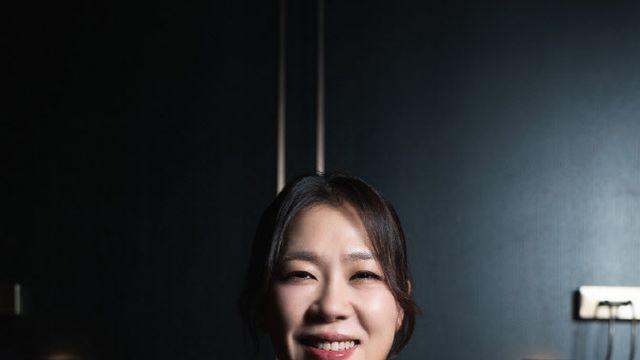 염혜란 “문턱 낮은 영화… 세대 불문 공감하고 위로받길”[인터뷰]