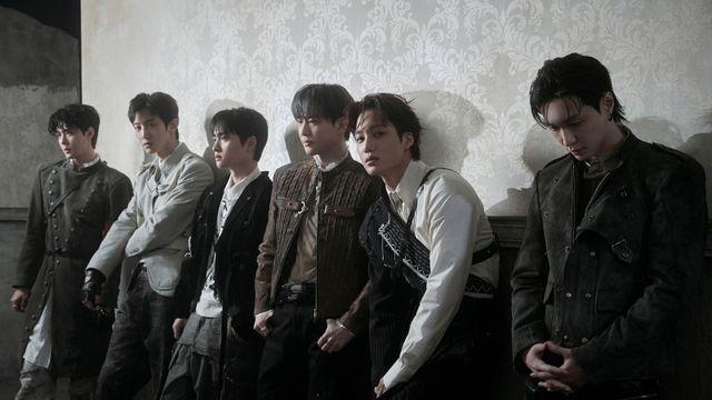 엑소, 정규 8집 ‘리버스’ 100만 장 넘었다... 통산 8번째 밀리언셀러