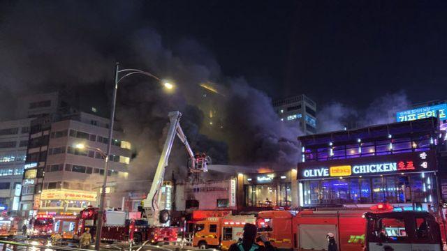 서울 북창동 식당가 화재, 소방당국 '진화 중'…