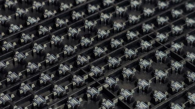 유니컨, 185억 시리즈B 투자 유치… ‘선 없는’ 초고속 통신 시대 앞당긴다