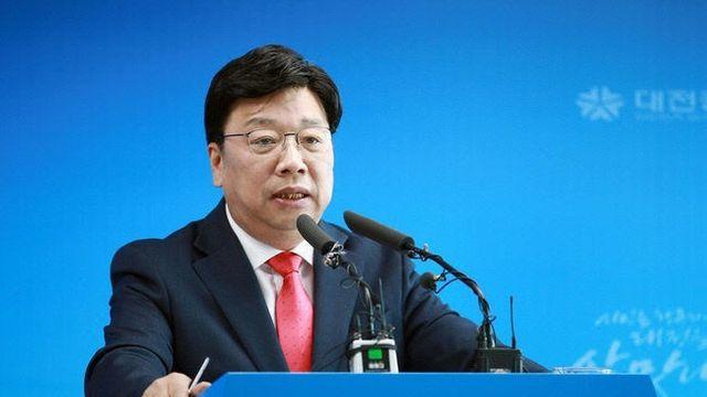 권선택, 더불어민주당 복당… 