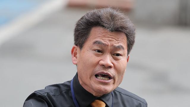 경찰, 전한길 재소환…'이준석 부정선거 당선' 주장 혐의 조사