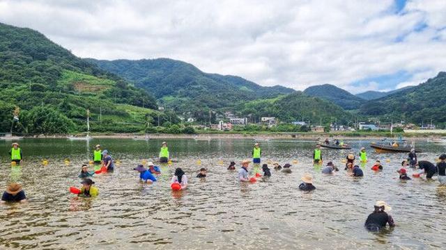 16개 지자체 여행경비 50% 환급 ‘지역사랑 휴가지원’ 첫 시행