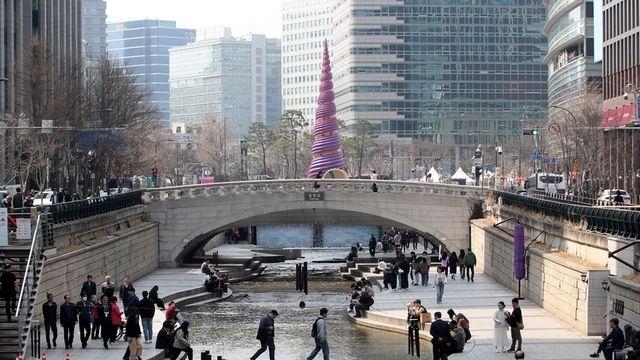 <주말 날씨> 맑고 낮 최고 17도 ‘포근’⋯일요일은 흐림