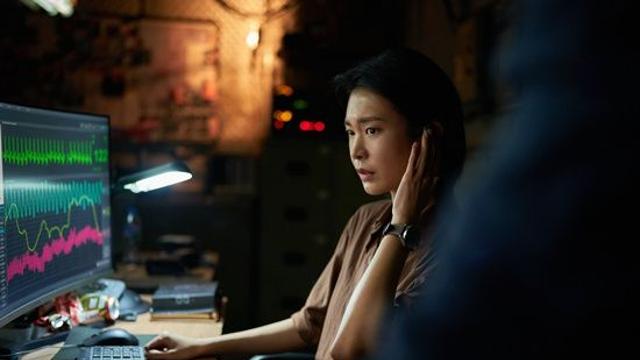 '휴민트' 정유진·이신기·금은동 트리오…임팩트 신스틸러들이 완성한 몰입감