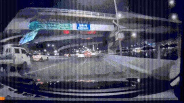 '포르쉐 추락' 30대 여성, 긴급체포... 누구?