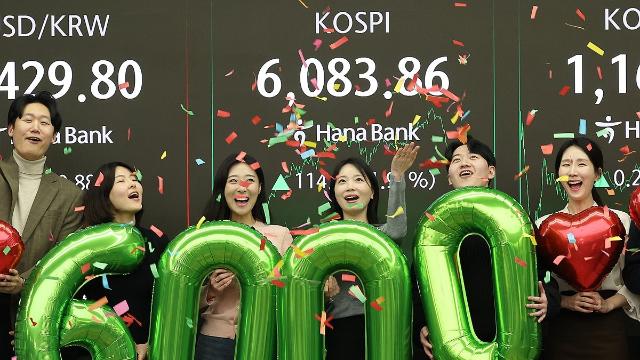 IMF '눈물의 비디오'도 틀어…금융지주, 잘 나갈 때 기강 잡는다