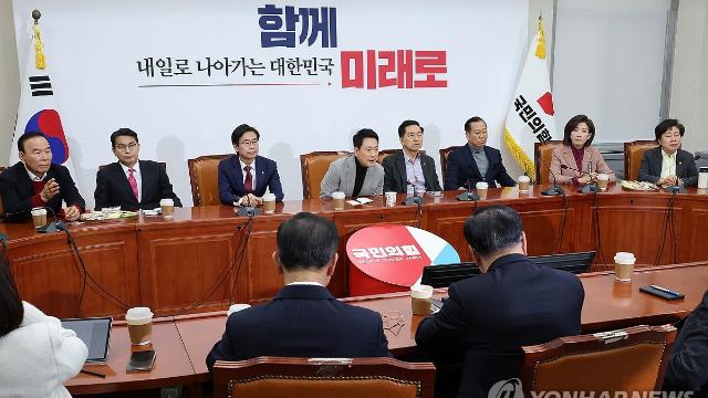 '지지율 급락'에도 국힘 내홍 언제까지…'공천 물갈이' 전운도