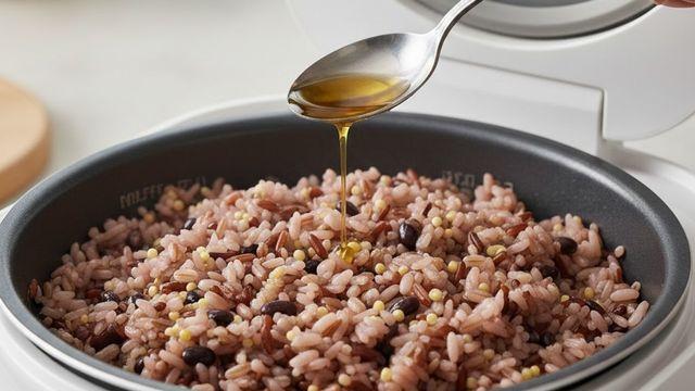 오곡밥에 '이것' 한 술만 더했을 뿐인데…엄마가 해준 맛이 그대로 나네요