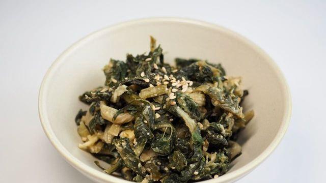 '밥 두 공기까지 거뜬, 밥도둑이 따로 없네..' 요즘 제일 핫한 봄동보다 더 맛있다는 '겨울 제철' 채소 반찬