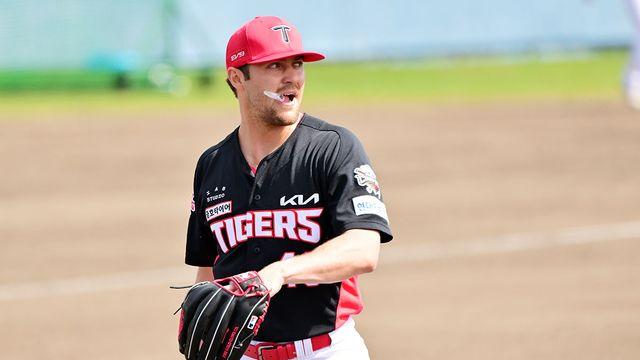 한화 상대 무사사구 KK! 이게 29억 외인 존재감인가…KIA 1선발 네일, 연습경기서 무실점 '쾌투'