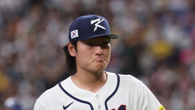 '최고 156㎞' 에이스 곽빈, 한신전 2이닝 3실점...선발 고민 커진 류지현호