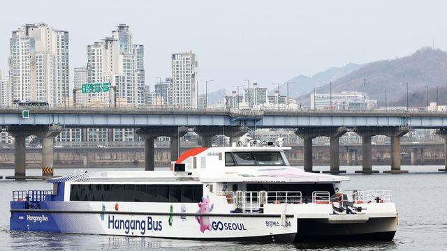 오세훈 “런던·뉴욕 선박 관계자도 한강버스에 감탄했다”