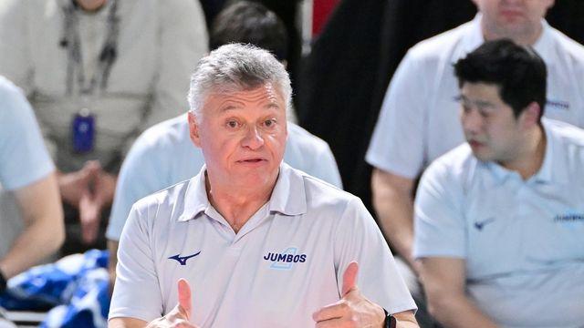 [SD 수원 인터뷰] 빡빡한 선두경쟁 속에도 두꺼운 선수층에 만족하는 헤난 대한항공 감독, “팀에 변화 줄 수 있는 선수가 많다는 것은 좋은 일”