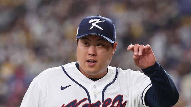 [WBC] 109㎞ 커브로 일본 타자 농락한 류현진…한신전 2이닝 무실점