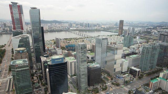 코스피, 장중 5% 급락…6000선 붕괴