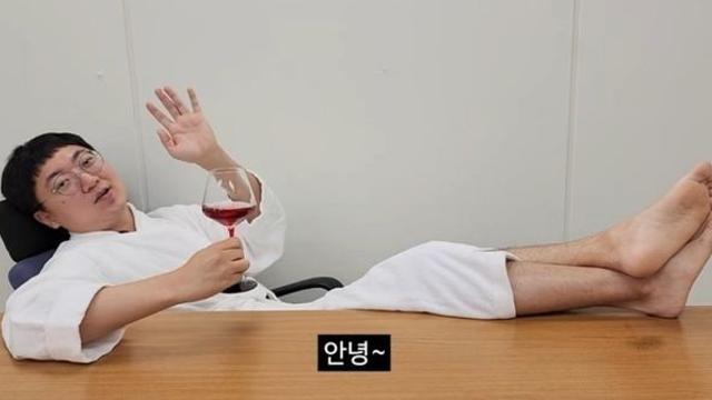 '청와대행 제기' 충주맨 김선태, 차기 행선지 정해졌다