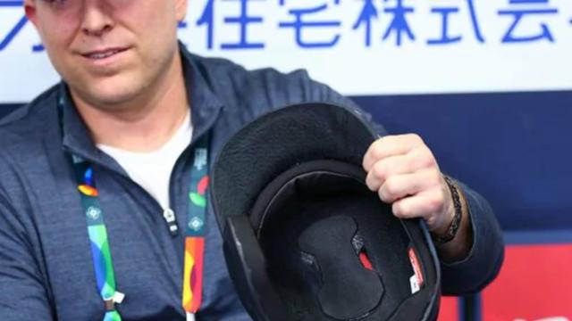 오타니가 착용하는 헬멧만 다른 대표팀 선수들과 다르다고? [WBC]