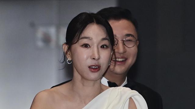 이지혜, 39만 SNS ‘규정 위반’ 경고…“DM 답장 못 해요”