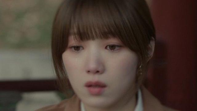 꽃과 다리, 열쇠… '찬란한 너의 계절에' 움직이는 기억의 장치들