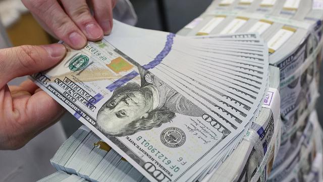 달러-원, 이란 美 물밑 접촉설에 하락 전환…1,462.90원 마감