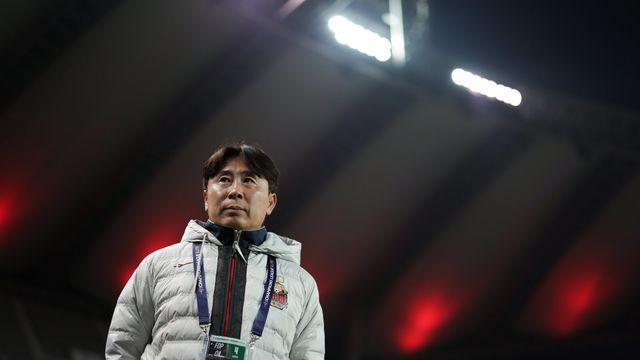 [SD 상암 인터뷰] 골대 불운에 PK 실축으로 ACLE 8강행 어려워진 김기동 서울 감독, “후이즈 실축에 너무 실망하지 않길 ”…미하엘 스키베 고베 감독, “2차전도 확실히, 더 집중”