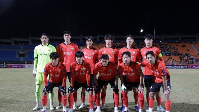 공격수들 터져야 산다…역사상 최초 8강 노리는 정경호호 미션