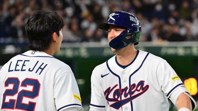 한국 타선 대폭발! '타구속도 171km' 위트컴 솔로포 '쾅'→4회 6-0 리드 [WBC]