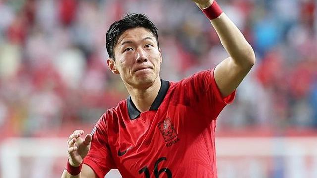 황의조, 국가대표 후배 향한 '특급 응원'…“그는 어리고 좋은 선수”