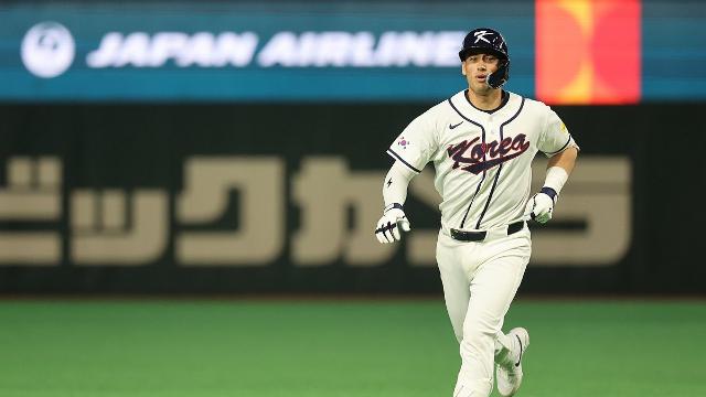 [WBC] 연타석 홈런 폭발 위트컴 
