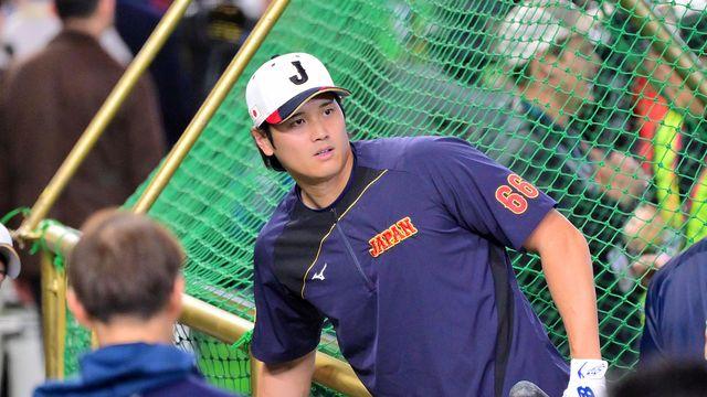 '日 꽁꽁 숨기더니' 오타니, 대만전 1번 DH 선발 출격!…'외야 상단 벽 직격' 프리 배팅 탄성 터졌다 [도쿄 현장]