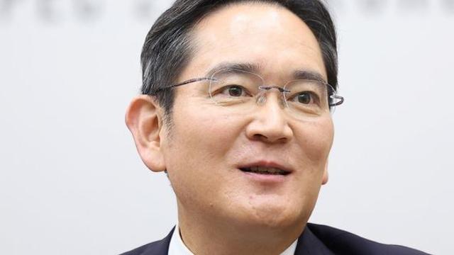 반도체 대박 나더니…삼성전자 이재용 회장, '이것'마저 1위 차지했다