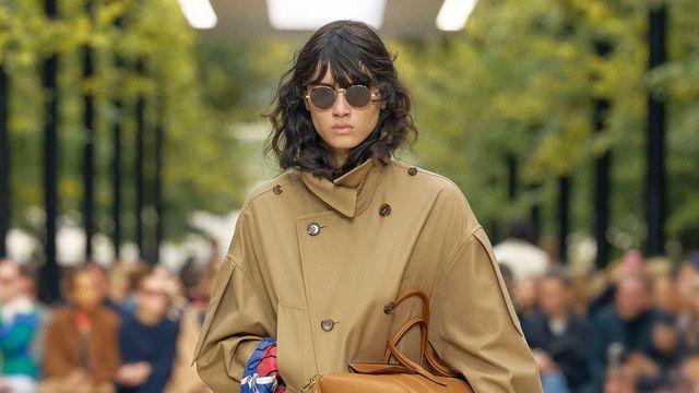 트렌치코트 지금까지 잘못 입었습니다