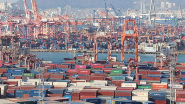 반도체 수출에 1월 경상흑자 133억달러…“중동 분쟁 장기화 땐 영향”(종합)